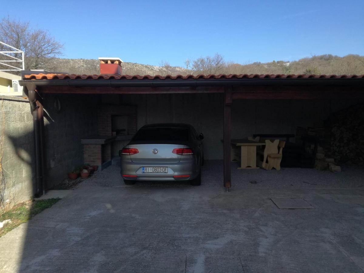 Appartamento App Ratkovic Novi Vinodolski Esterno foto